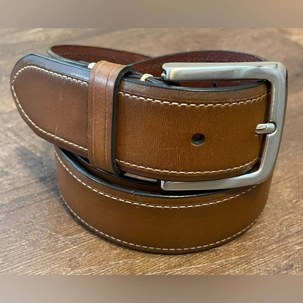 Bass mens brown genuine leather belt size 32